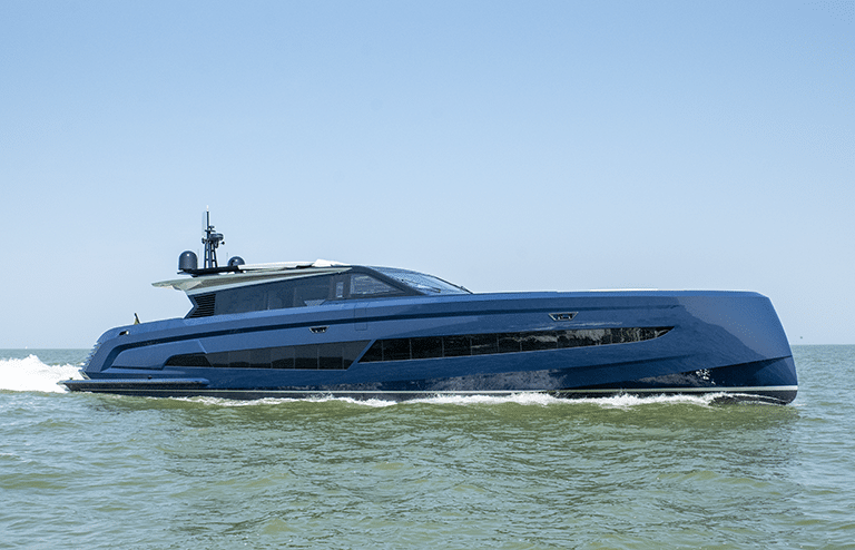 VANQUISH SUPERYACHT VQ115